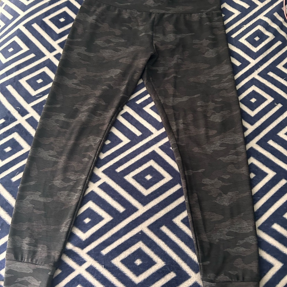 Women’s Camouflage Leggings